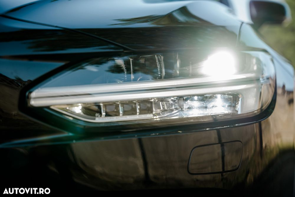 Volvo S90 T8 Recharge AWD Geartronic Inscription - 18
