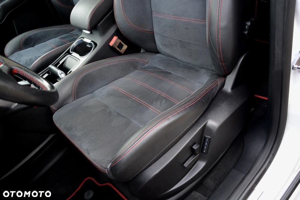 Ford S-Max 2.0 TDCi DPF Titanium X - 25