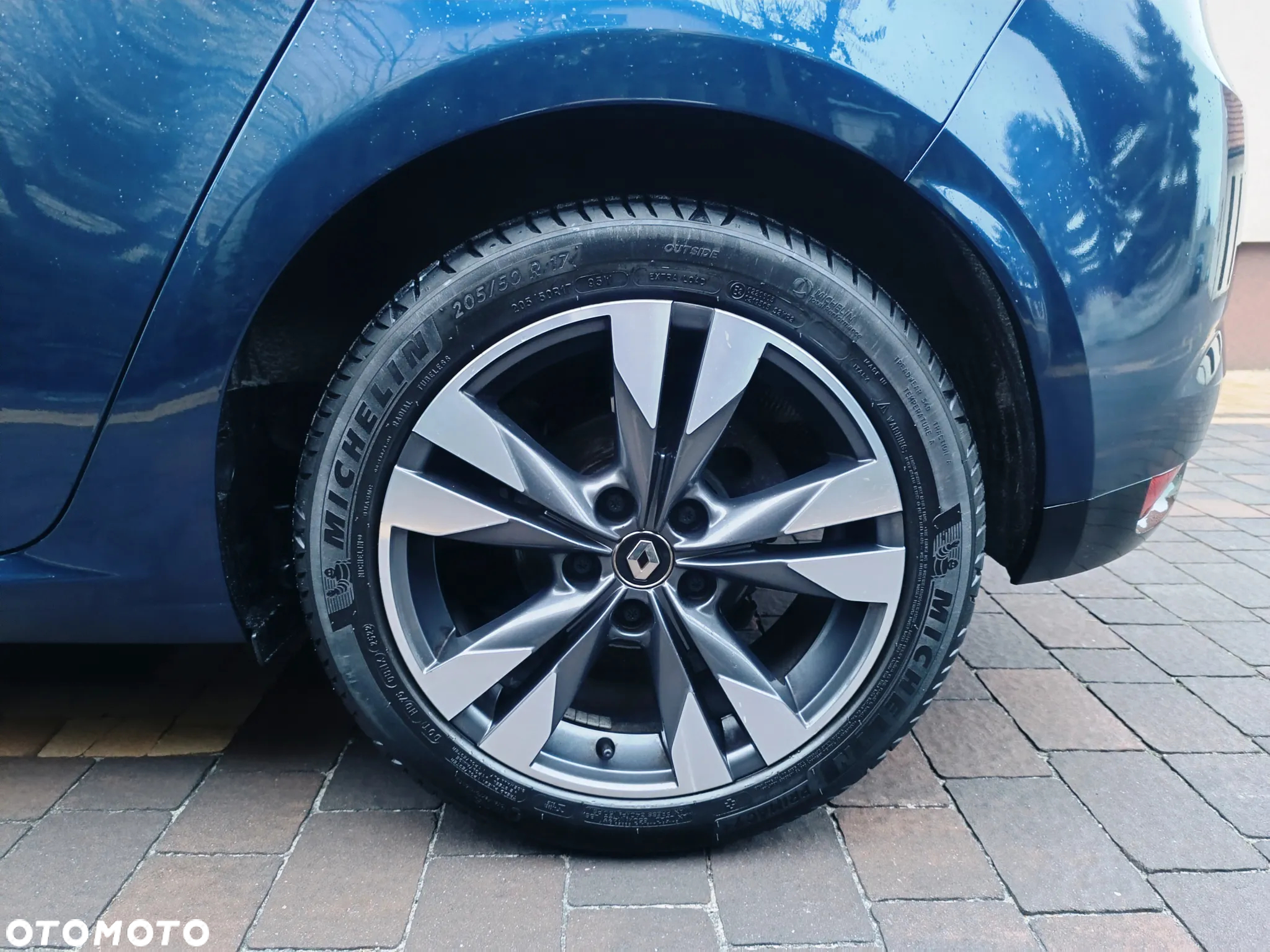Renault Megane 1.5 Blue dCi Limited - 32