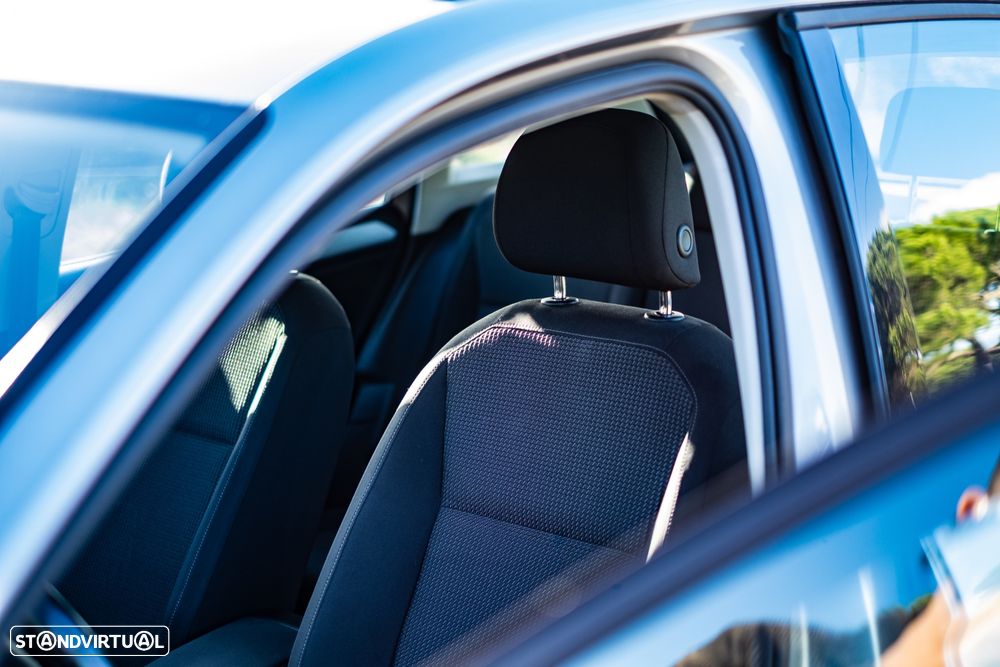 VW Tiguan 1.6 TDI Trendline - 14