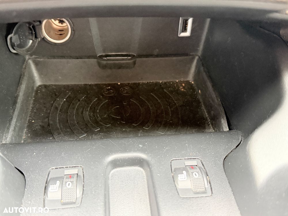 DS Automobiles DS 7 Crossback - 29