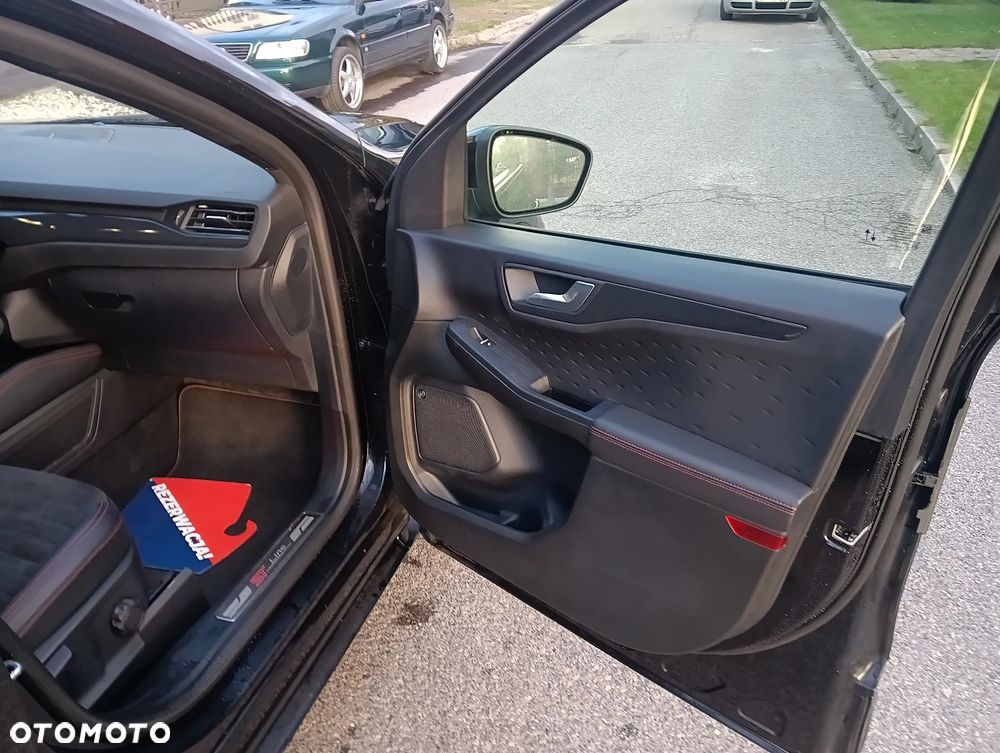 Ford Kuga 2.0 EcoBlue Hybrid ST-LINE X - 23