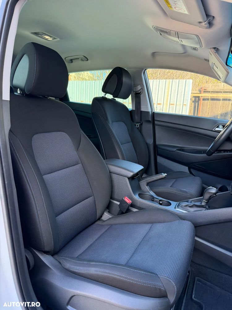 Hyundai Tucson blue 1.7 CRDi 2WD DCT Advantage - 16