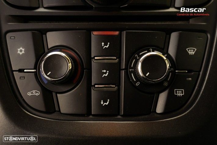 Opel Astra Sports Tourer 1.7 CDTi Cosmo - 35