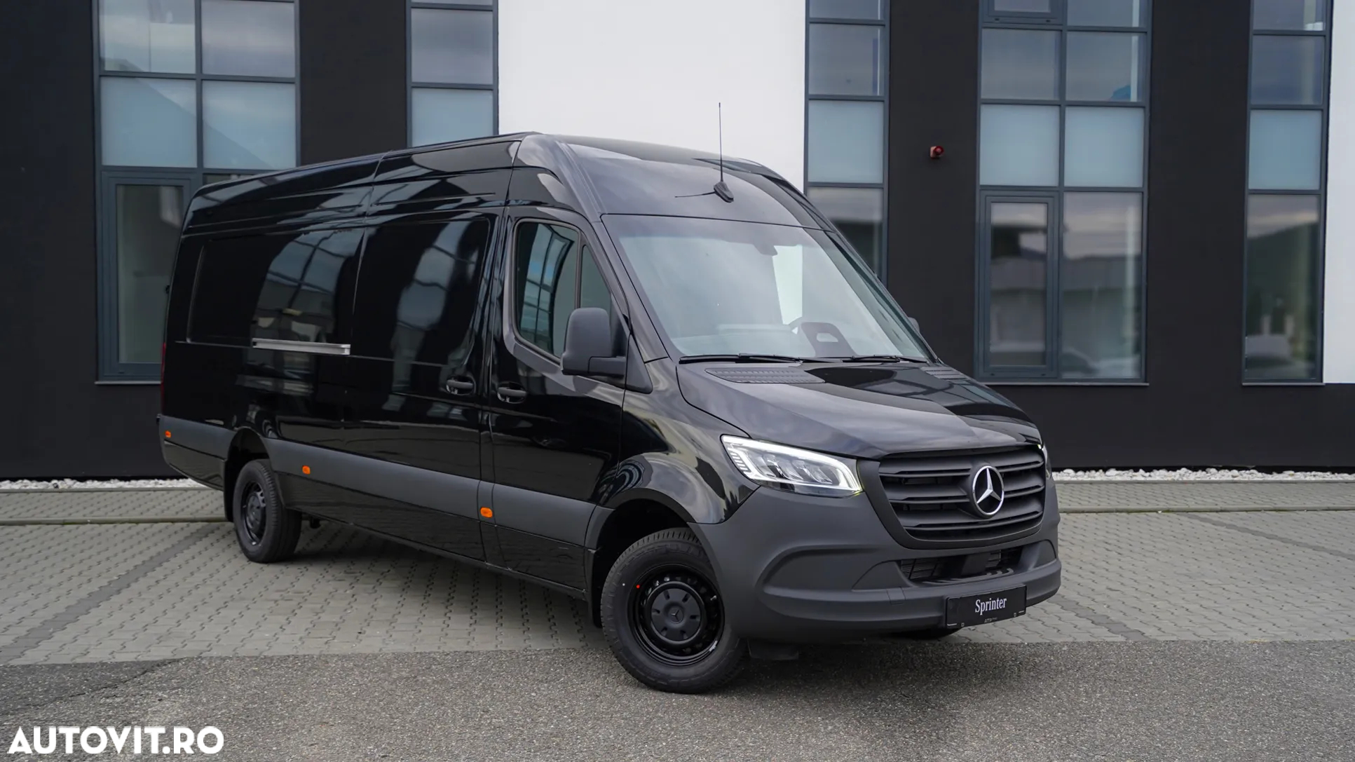 Mercedes-Benz Sprinter 317 CDI FURGON extra-lung PRO - 2