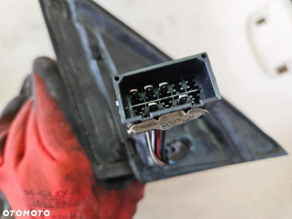 Lusterko lewe elektryczne Audi A6 C5 1998r 5 pin Europa LY9B - 4