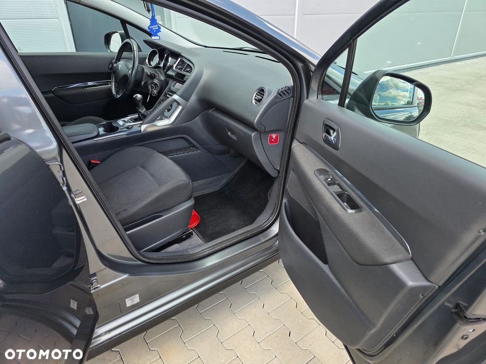 Peugeot 3008 1.6 Active - 18