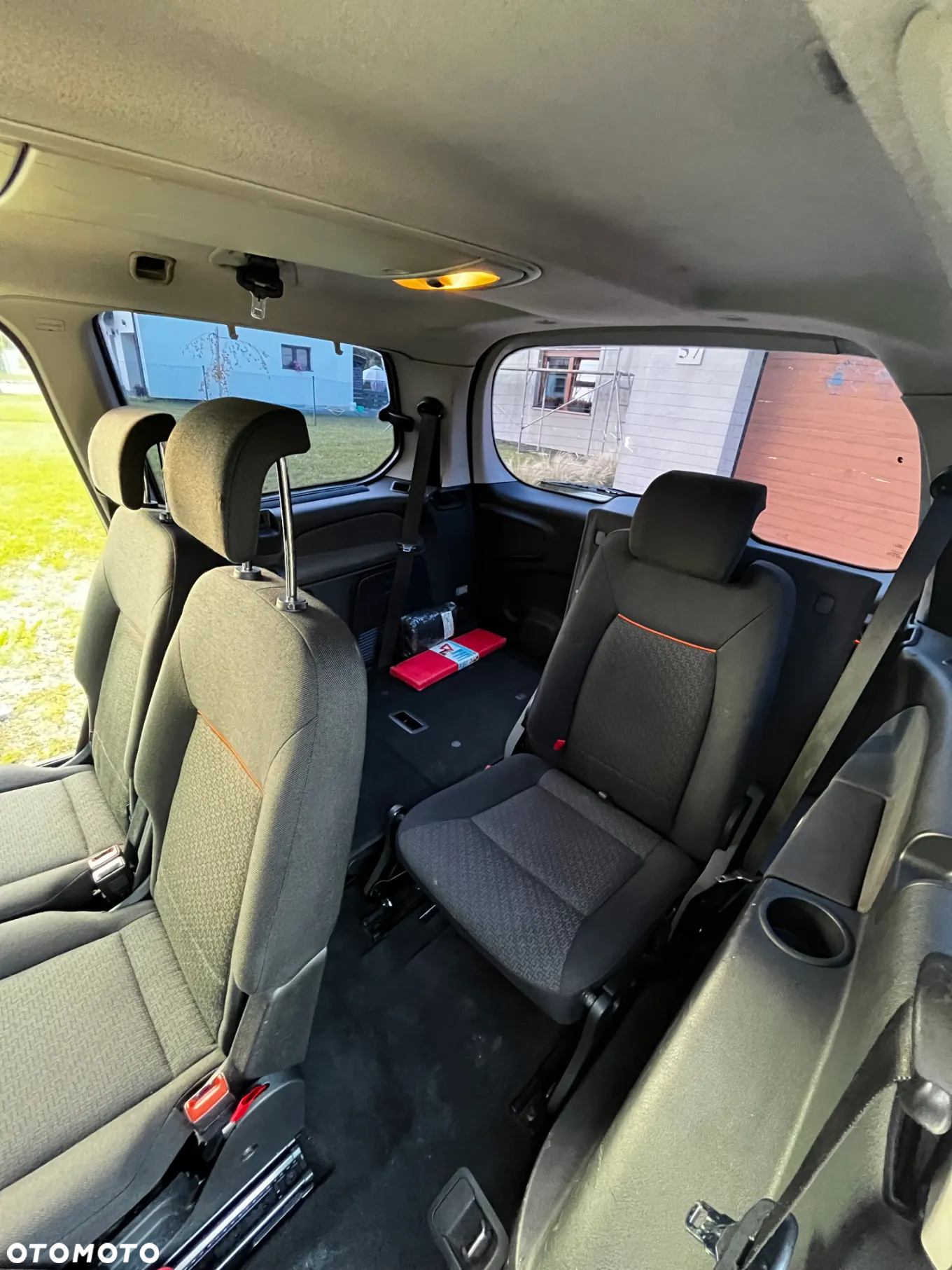 Ford Galaxy - 9