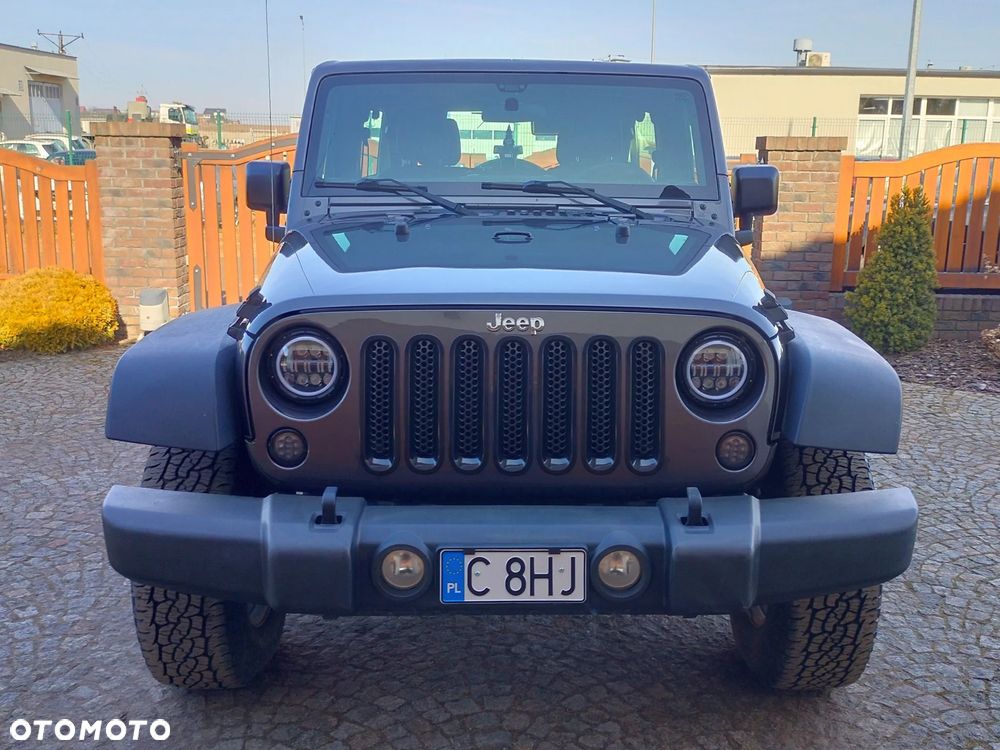 Jeep Wrangler 3.6 Unlim X - 9