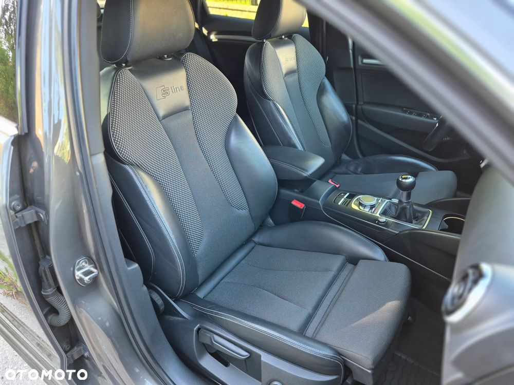 Audi A3 Sportback 1.6 TDI (clean diesel) S line Sportpaket - 20