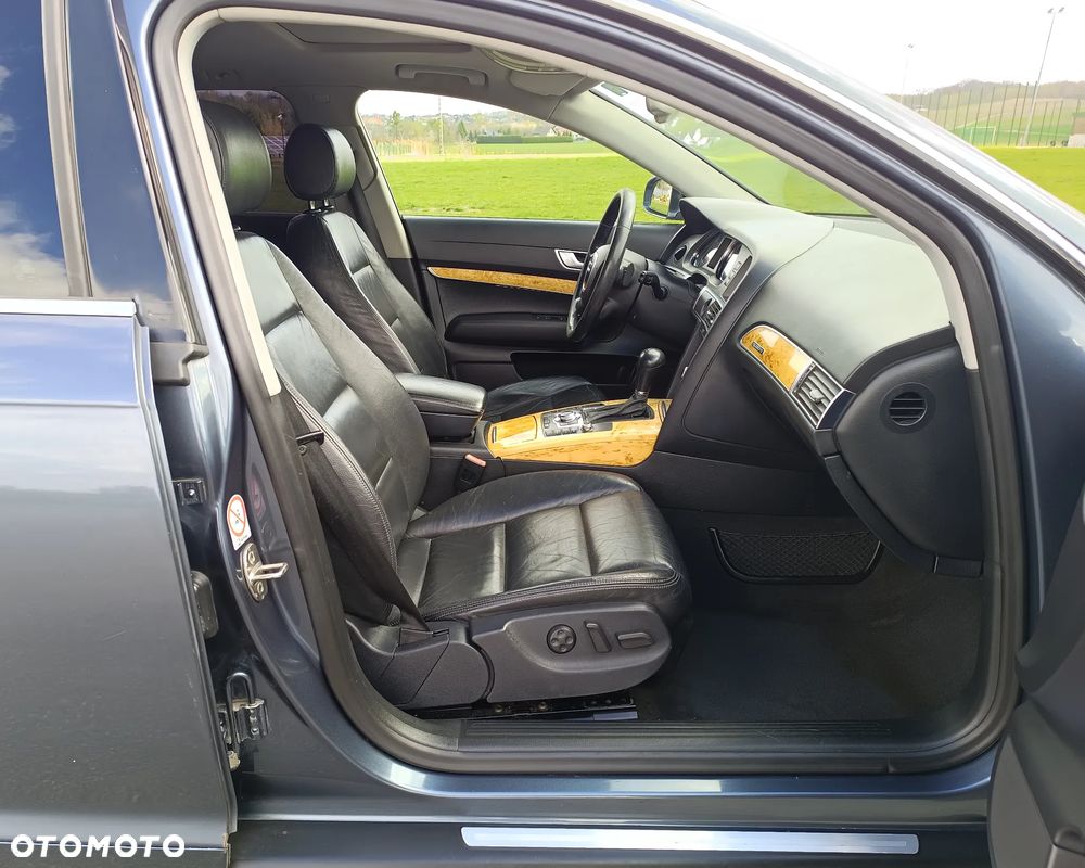 Audi A6 Avant 3.2 FSI Quattro Tiptronic - 11