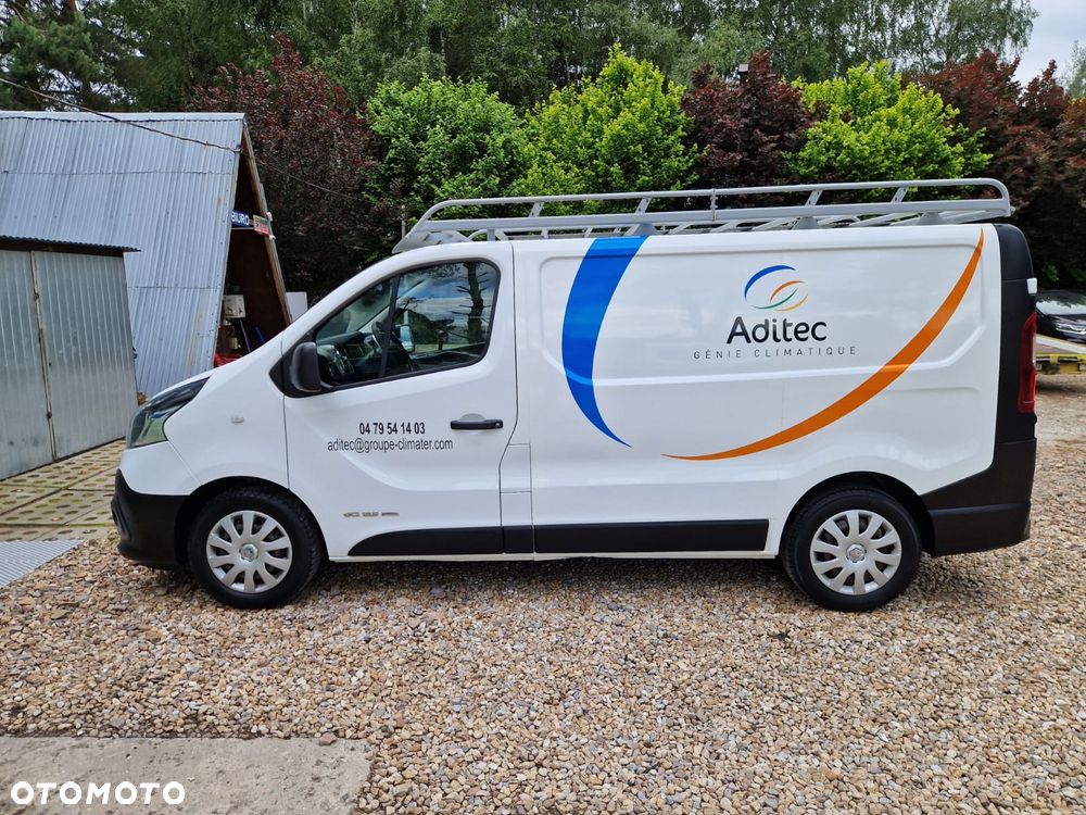 Renault Trafic - 2