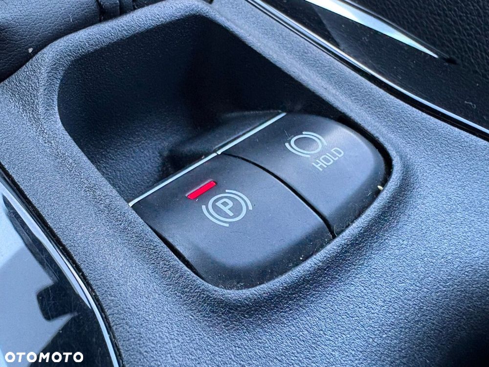 Toyota Corolla - 26