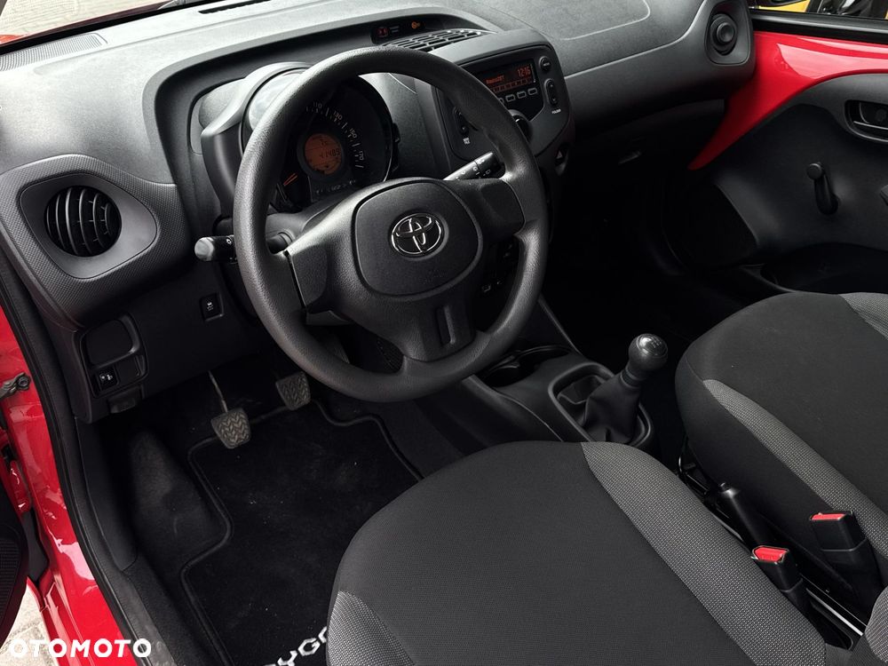 Toyota Aygo - 11