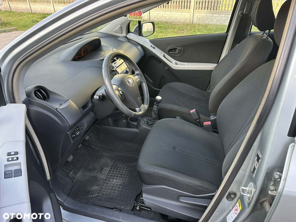 Toyota Yaris 1.33 Life - 5
