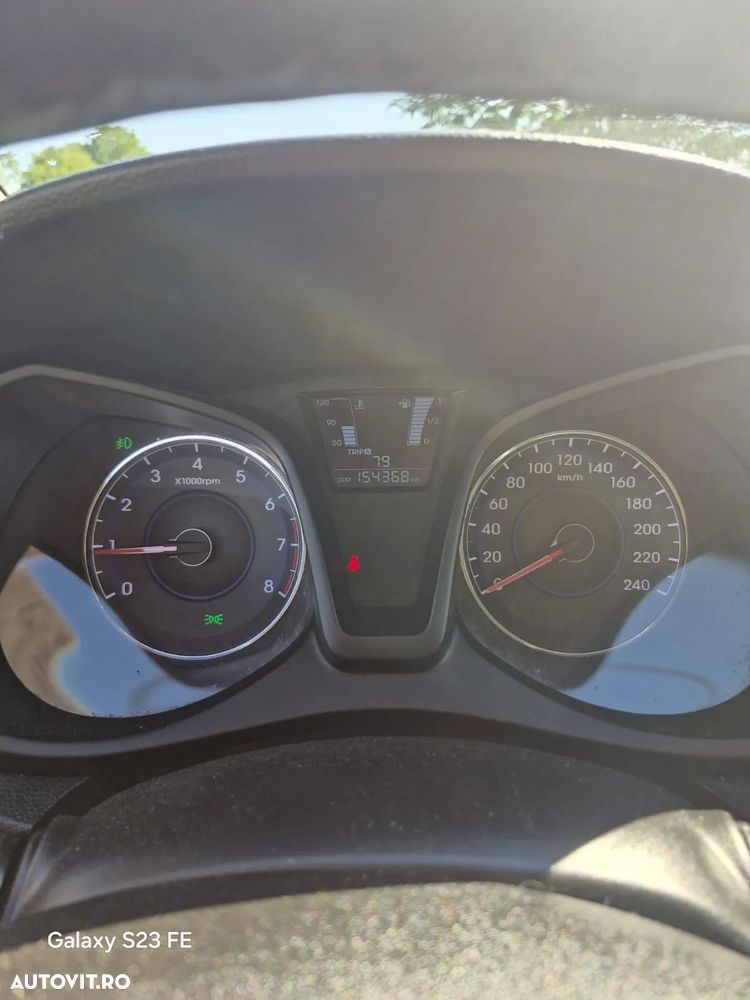 Hyundai ix20 1.4 blue Comfort - 11