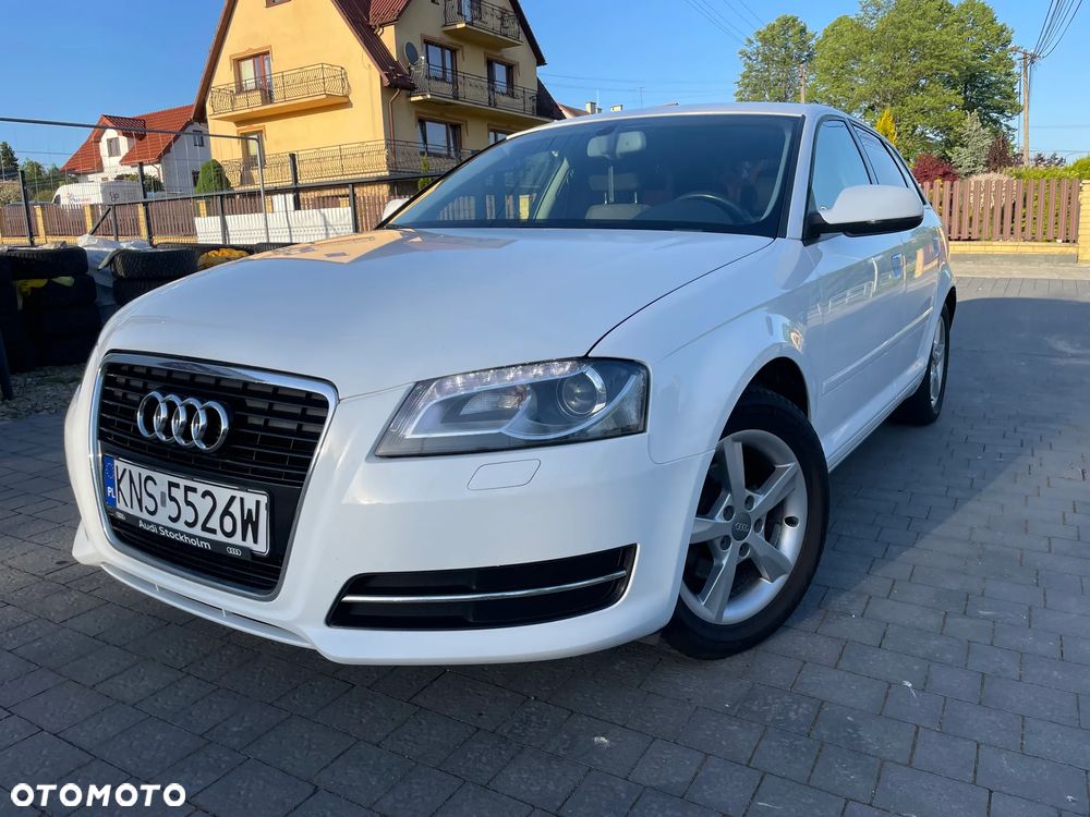 Audi A3 Sportback 1.6 TDI DPF Ambition - 2