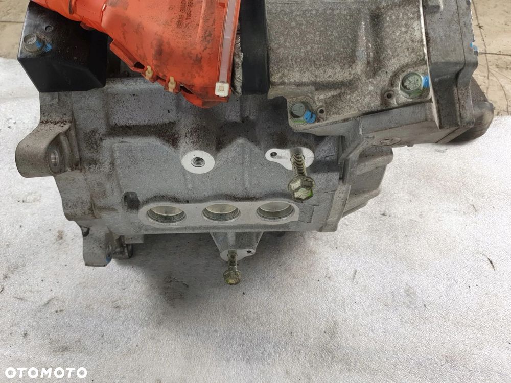 NISSAN LEAF I SILNIK ELEKTRYCZNY EM61 - 6