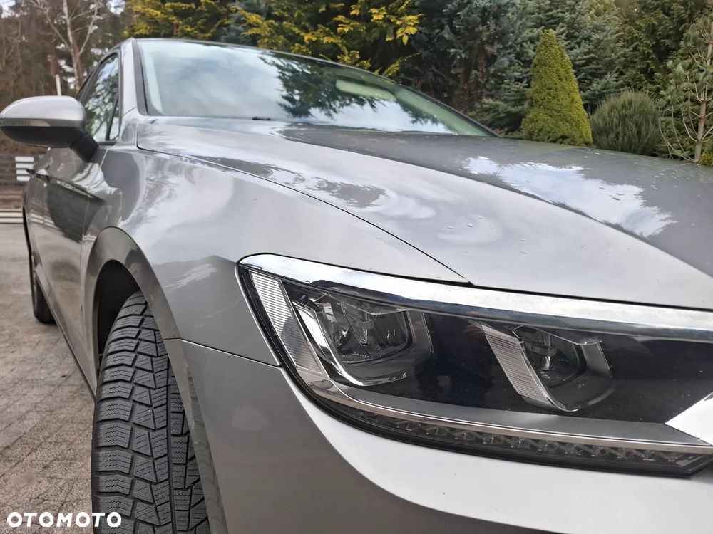 Volkswagen Passat 1.4 TSI BMT ACT Comfortline - 4