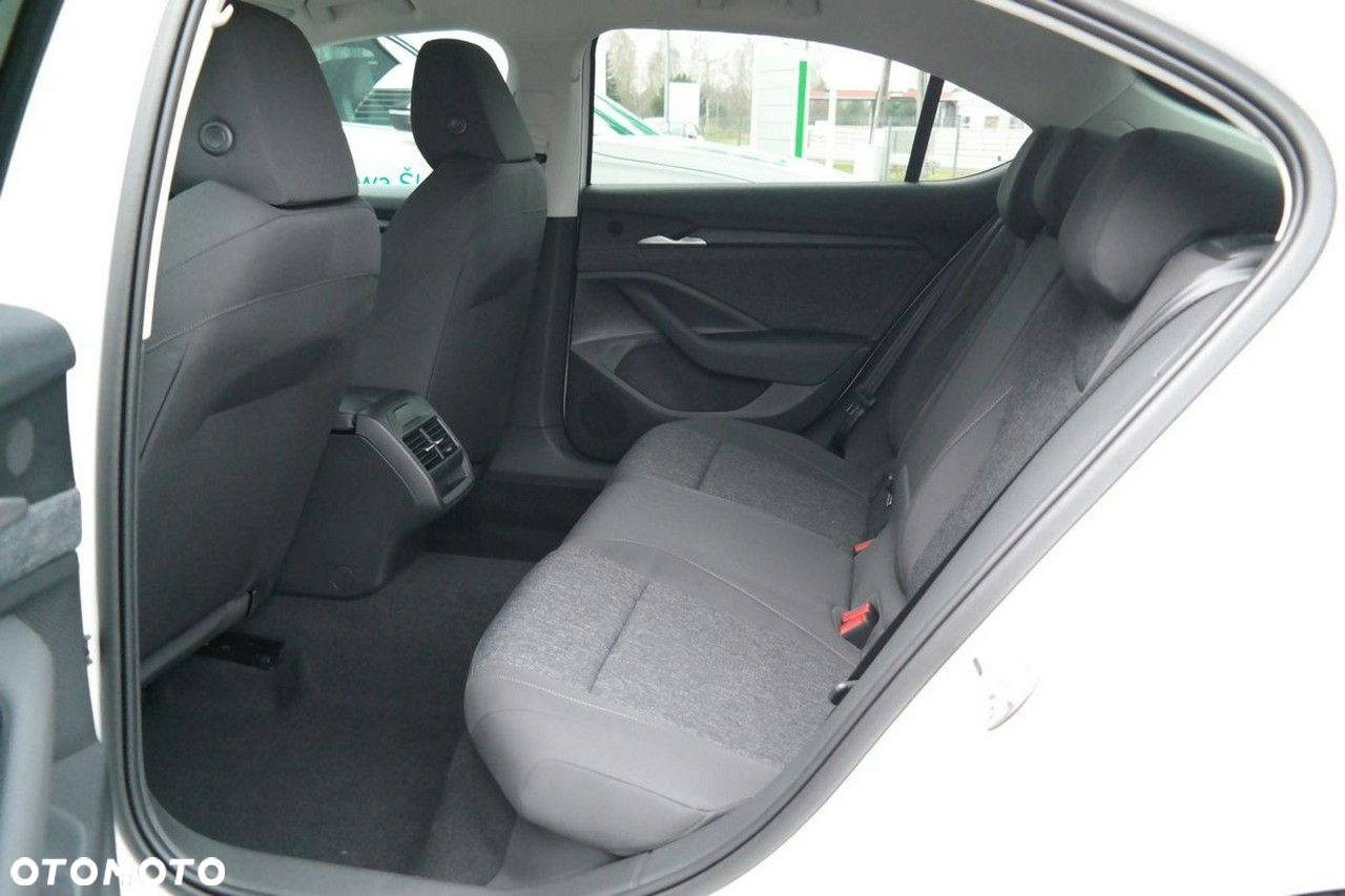 Skoda Superb - 25
