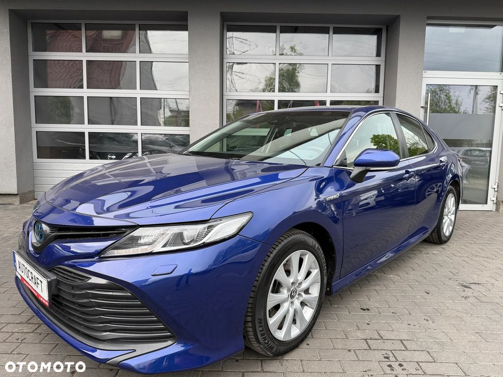Toyota Camry 2.5 Hybrid Comfort CVT - 23