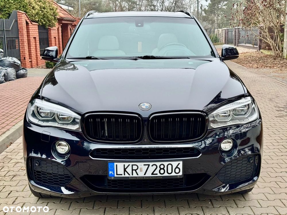 BMW X5 xDrive50i Sport-Aut - 22