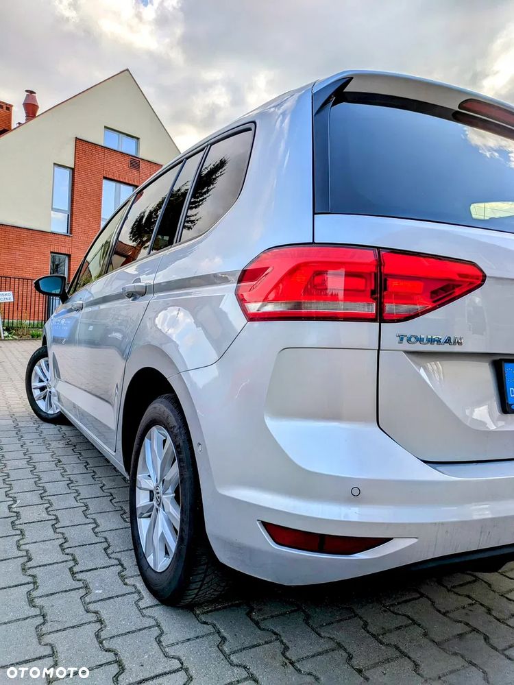 Volkswagen Touran 1.6 TDI SCR (BlueMotion Technology) SOUND - 9
