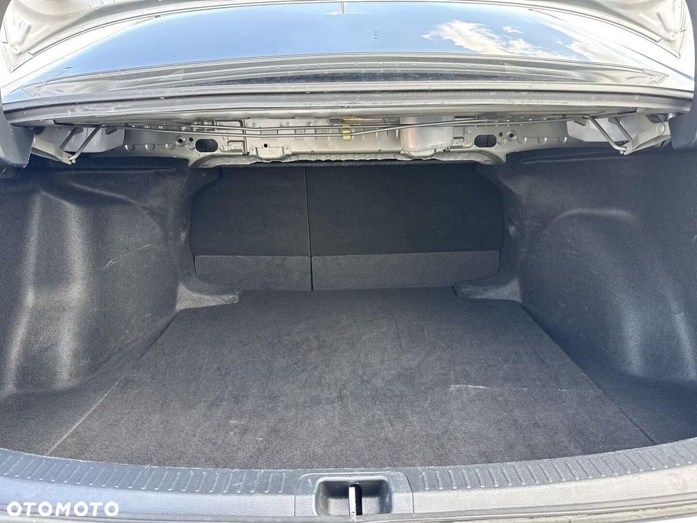 Toyota Corolla 1.5 Style MS - 14