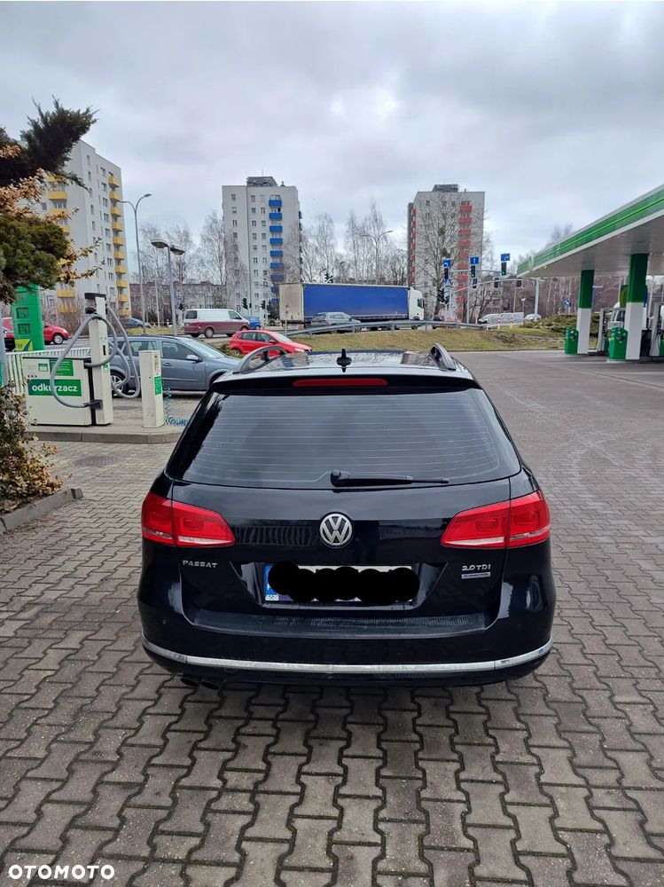 Volkswagen Passat 2.0 TDI Comfortline - 3
