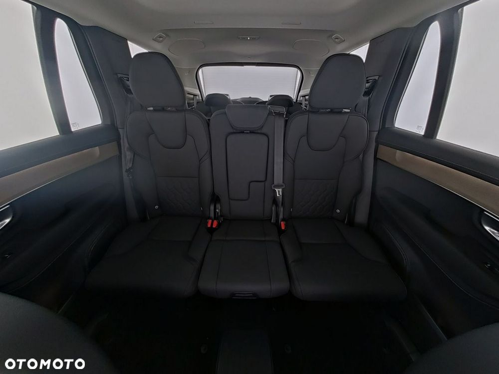 Volvo XC 90 T8 AWD Plug-In Hybrid Plus Dark 7os - 7