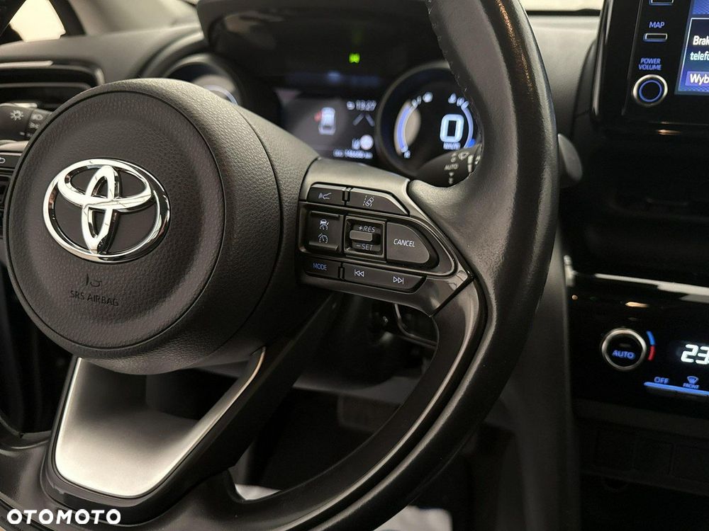 Toyota Yaris Cross - 25