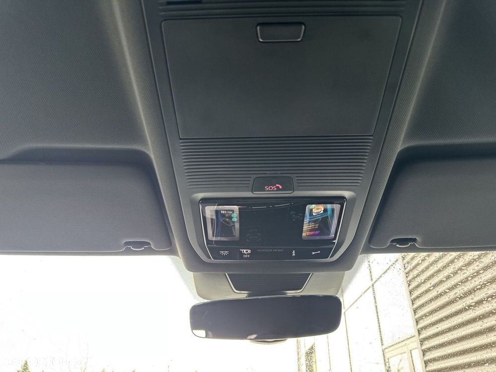 Volkswagen Tiguan - 28