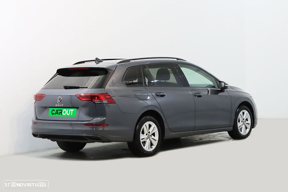 VW Golf Variant 2.0 TDi - 2