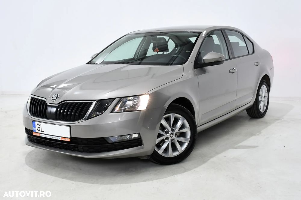 Skoda Octavia - 10