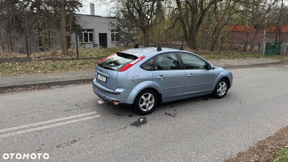 Ford Focus 1.6 TDCi Ambiente - 3