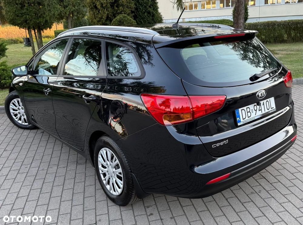 Kia Ceed 1.6 GDI Edition 7 - 22