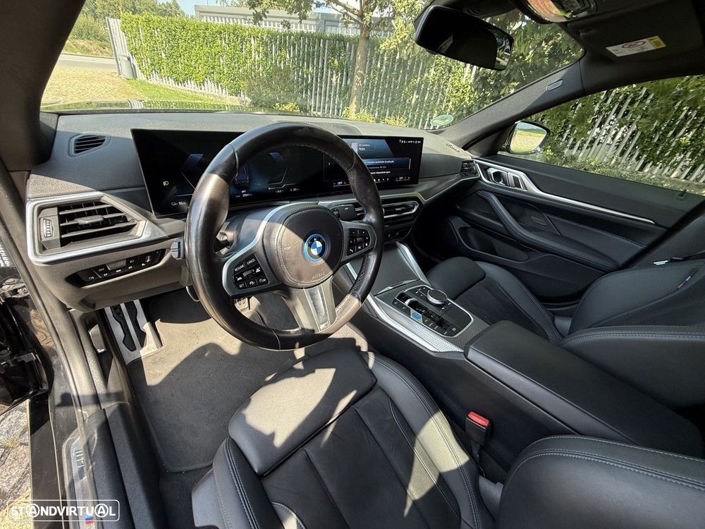 BMW i4 eDrive35 Pack Desportivo M - 29
