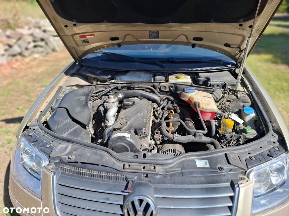 Volkswagen Passat 1.9 TDI Basis - 5