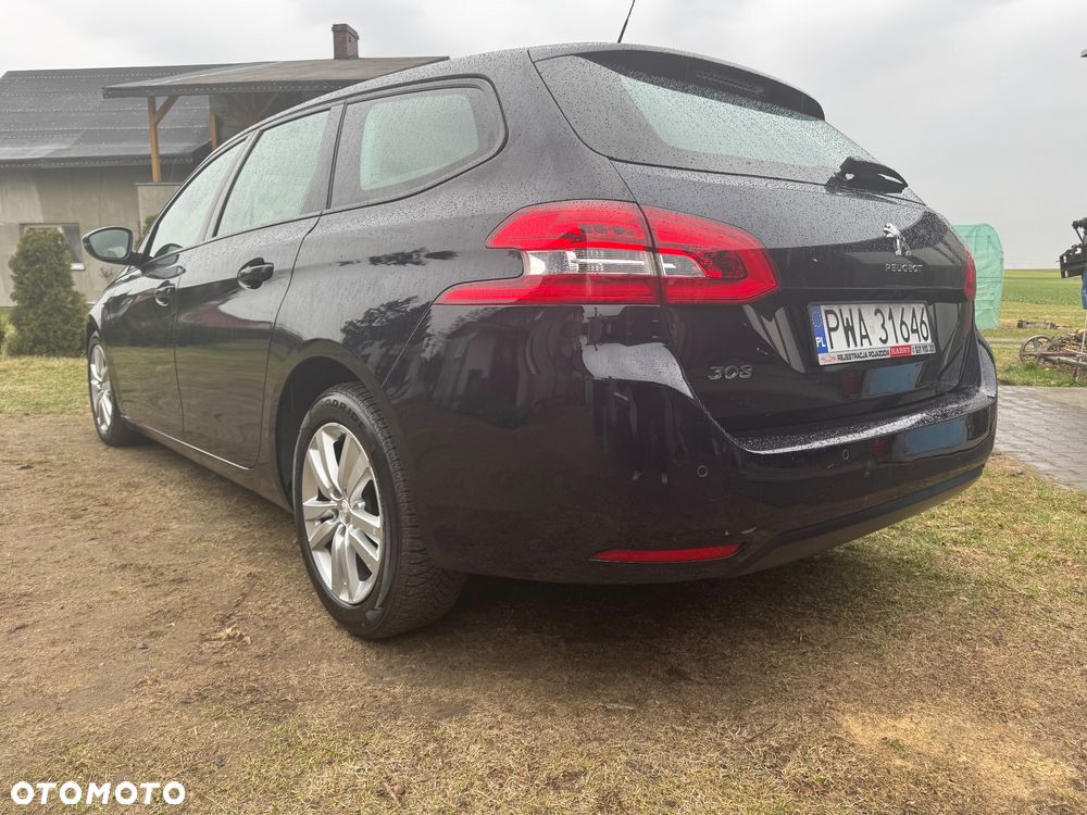 Peugeot 308 - 4