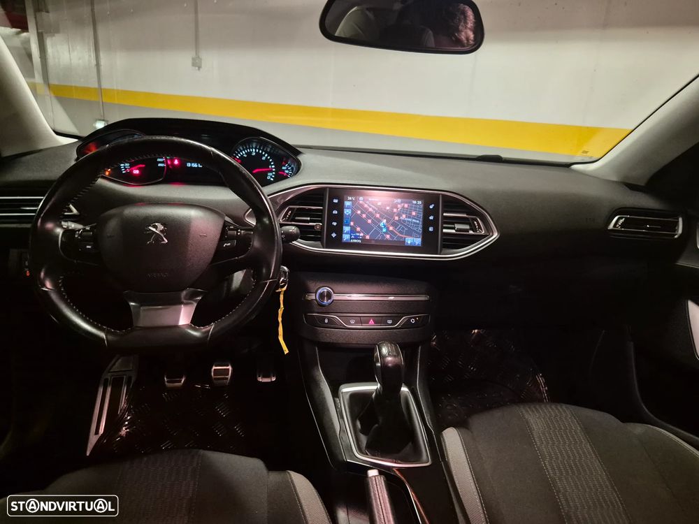 Peugeot 308 SW 1.6 BlueHDi Style - 34