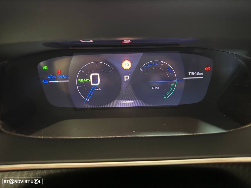 Peugeot e-2008 54 kWh GT - 28