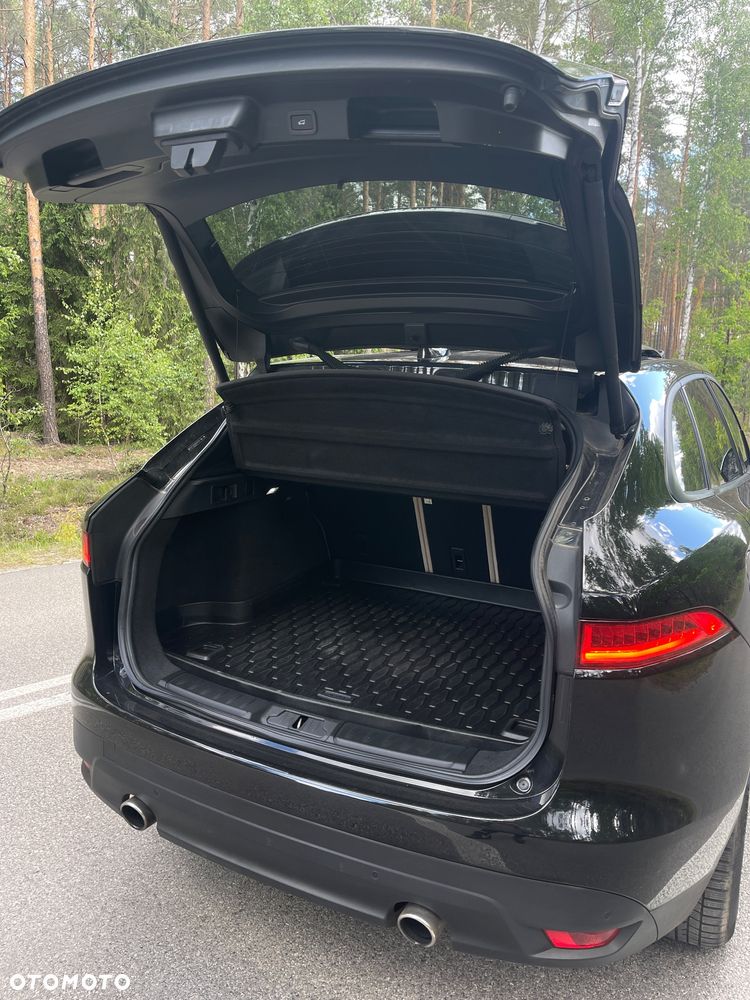 Jaguar F-Pace 35t AWD Prestige - 7