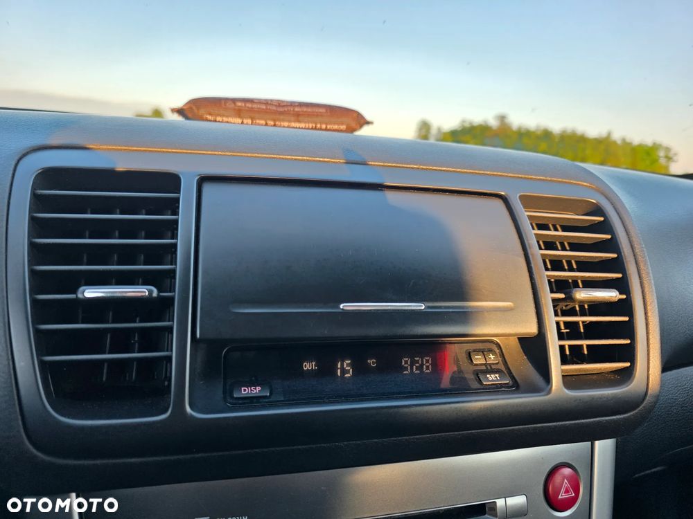 Subaru Outback - 22