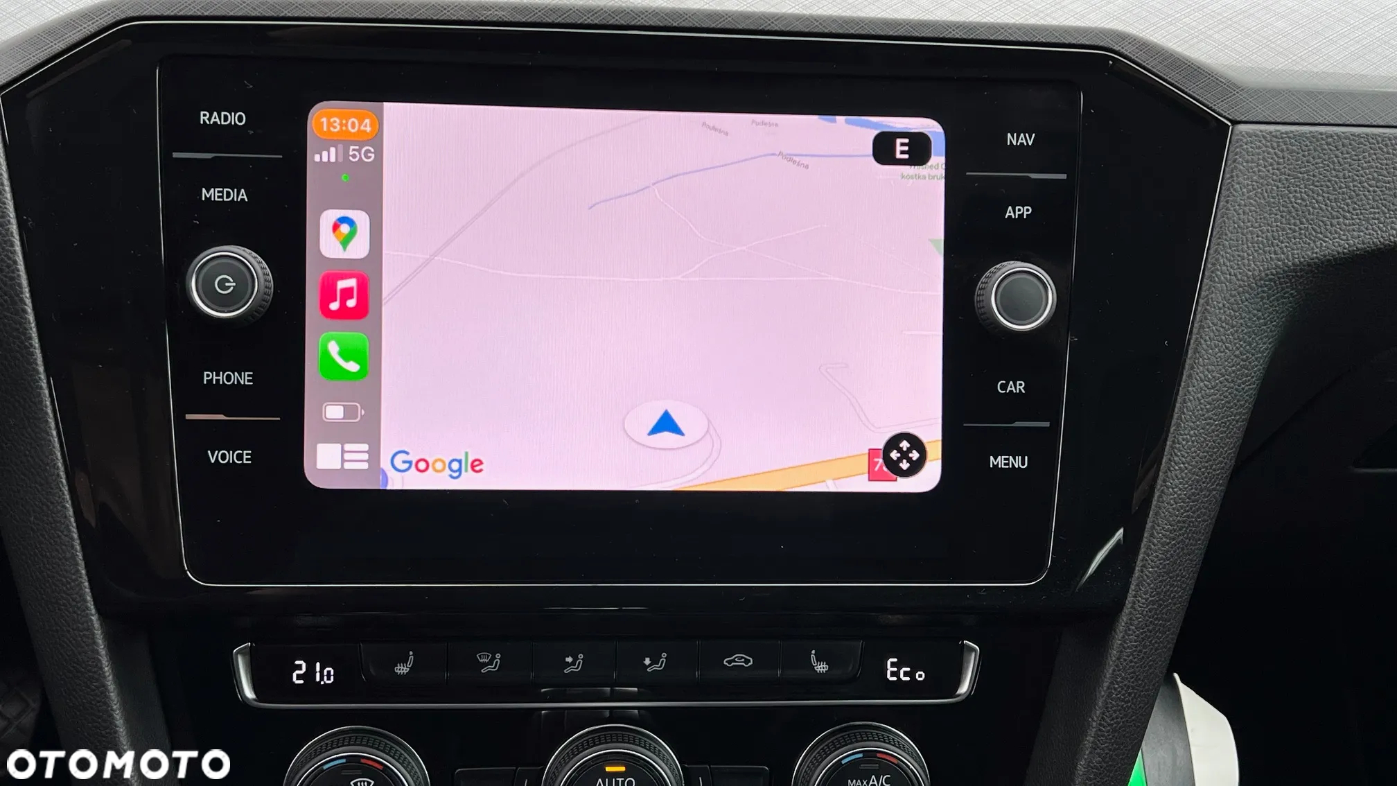 Volkswagen Passat - 10
