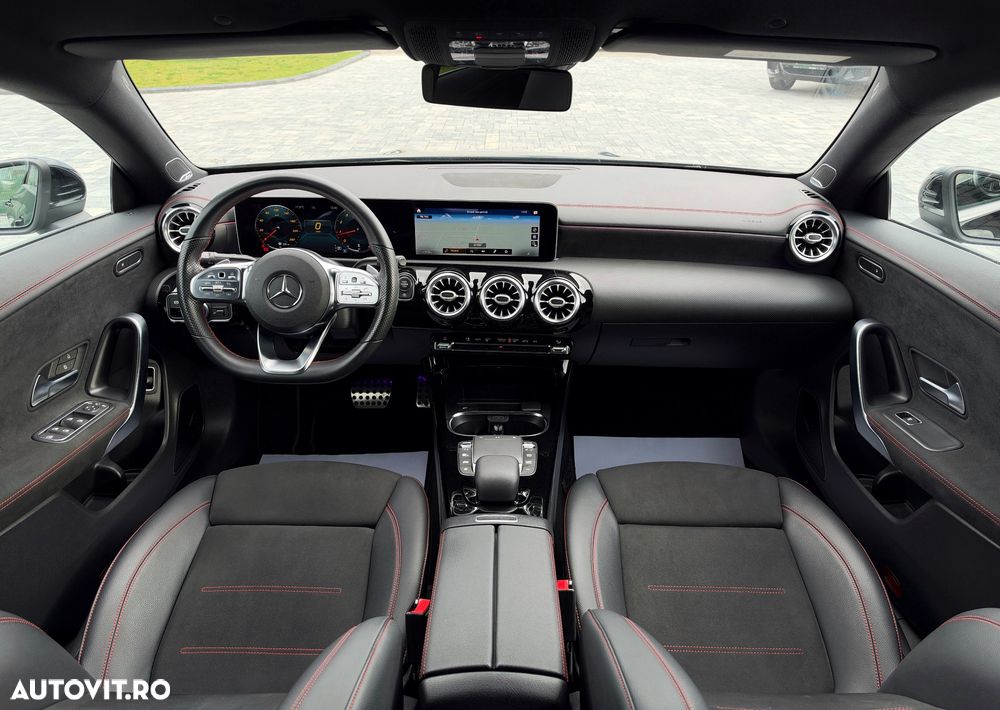 Mercedes-Benz CLA 200 7G-DCT Edition AMG Line - 3