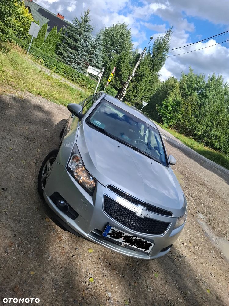 Chevrolet Cruze 1.6 LS - 11