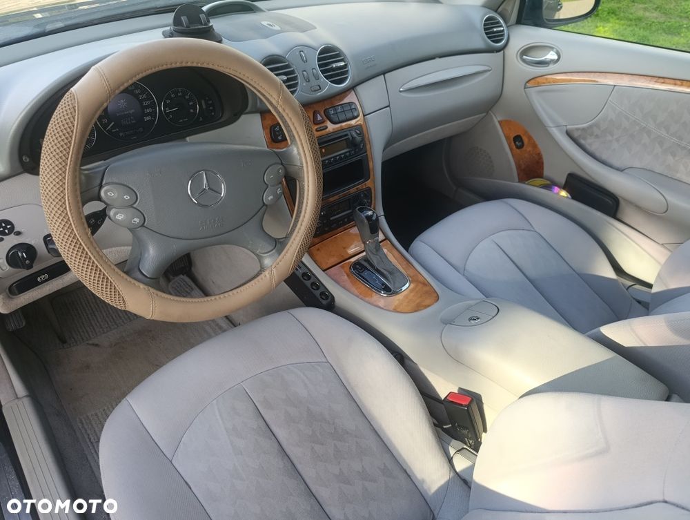 Mercedes-Benz CLK - 3
