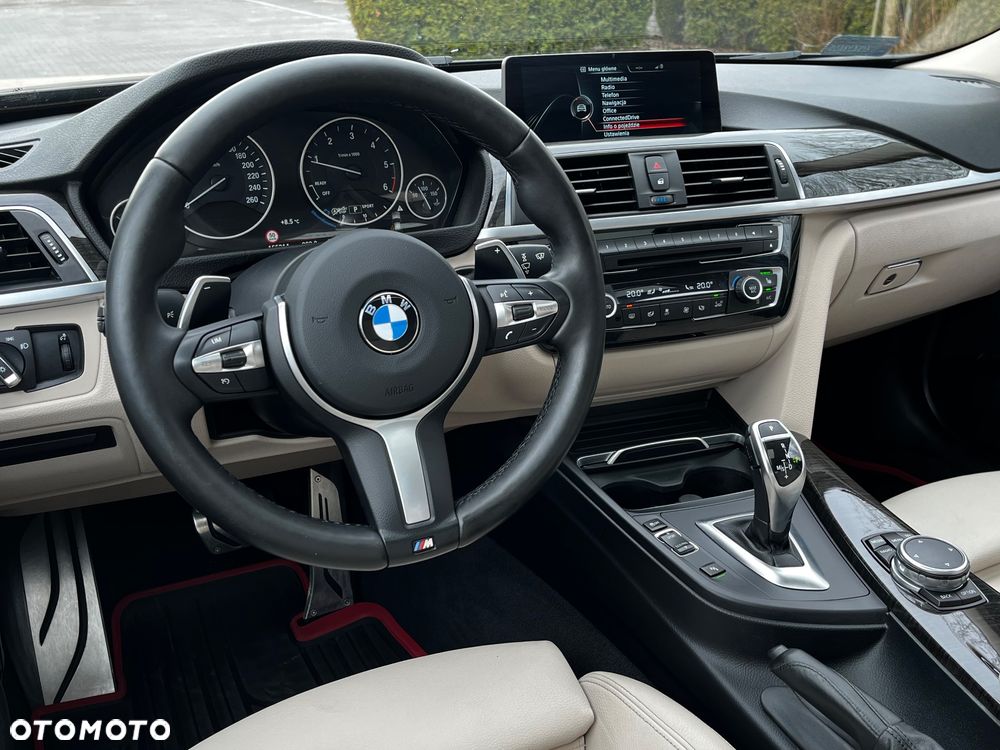 BMW Seria 3 320d xDrive Luxury Line sport - 32