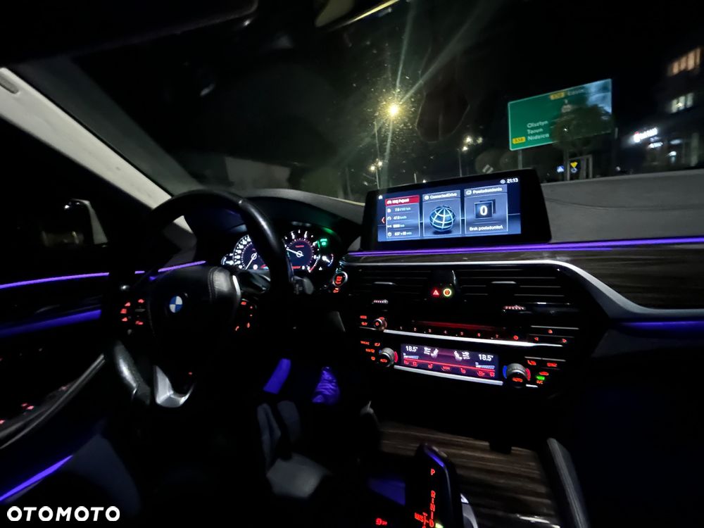 BMW Seria 5 520d Luxury Line - 16