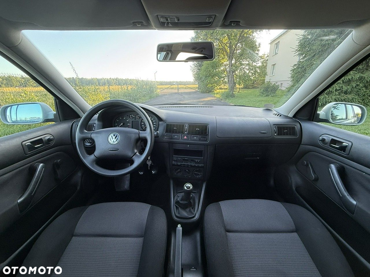 Volkswagen Golf 1.4 Comfortline - 3